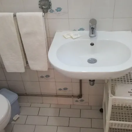 酒店 米拉迪艾尔公寓 2*