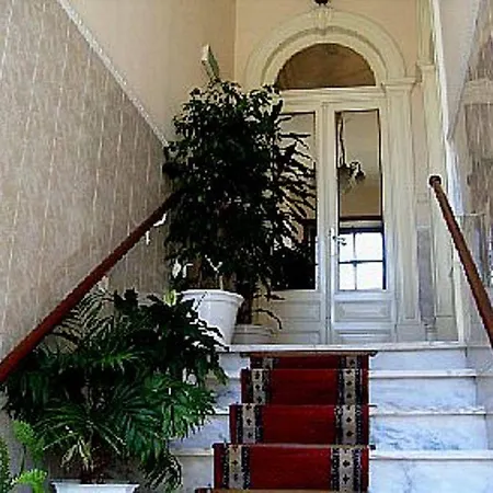 Otel Mira D'aire