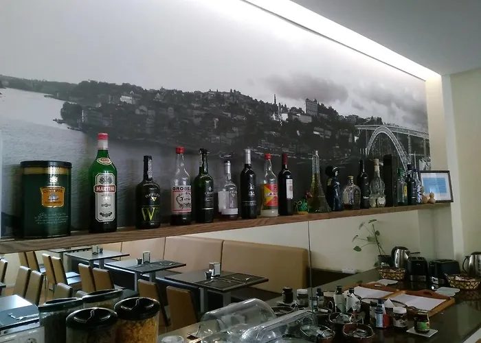 미라 드아이레 호텔 2*