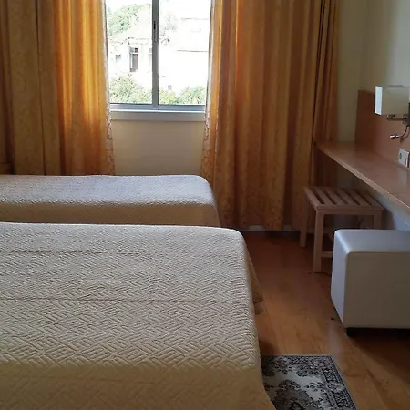 Mira D'aire Hotel Porto